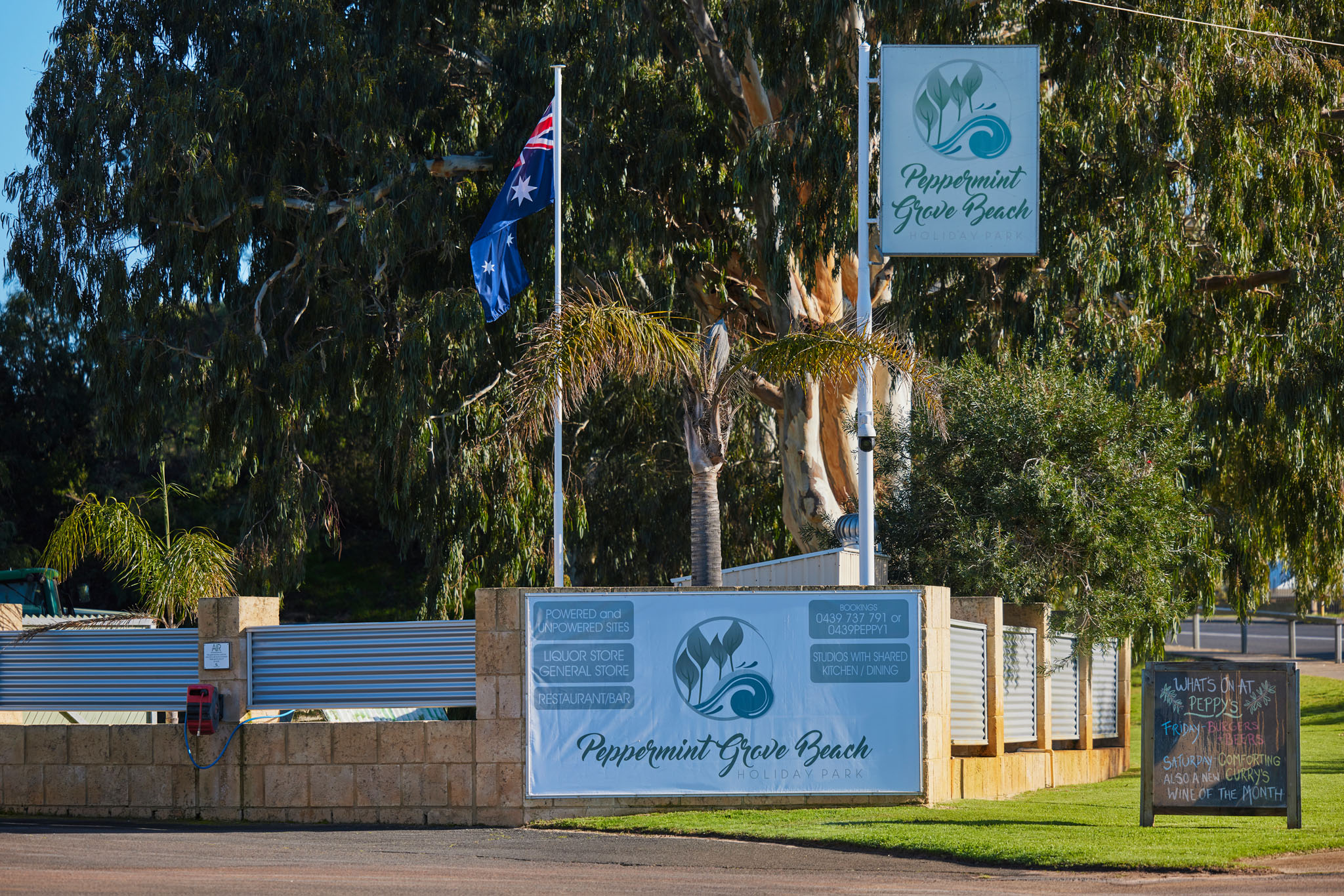 Home Peppermint Grove Beach Holiday Park